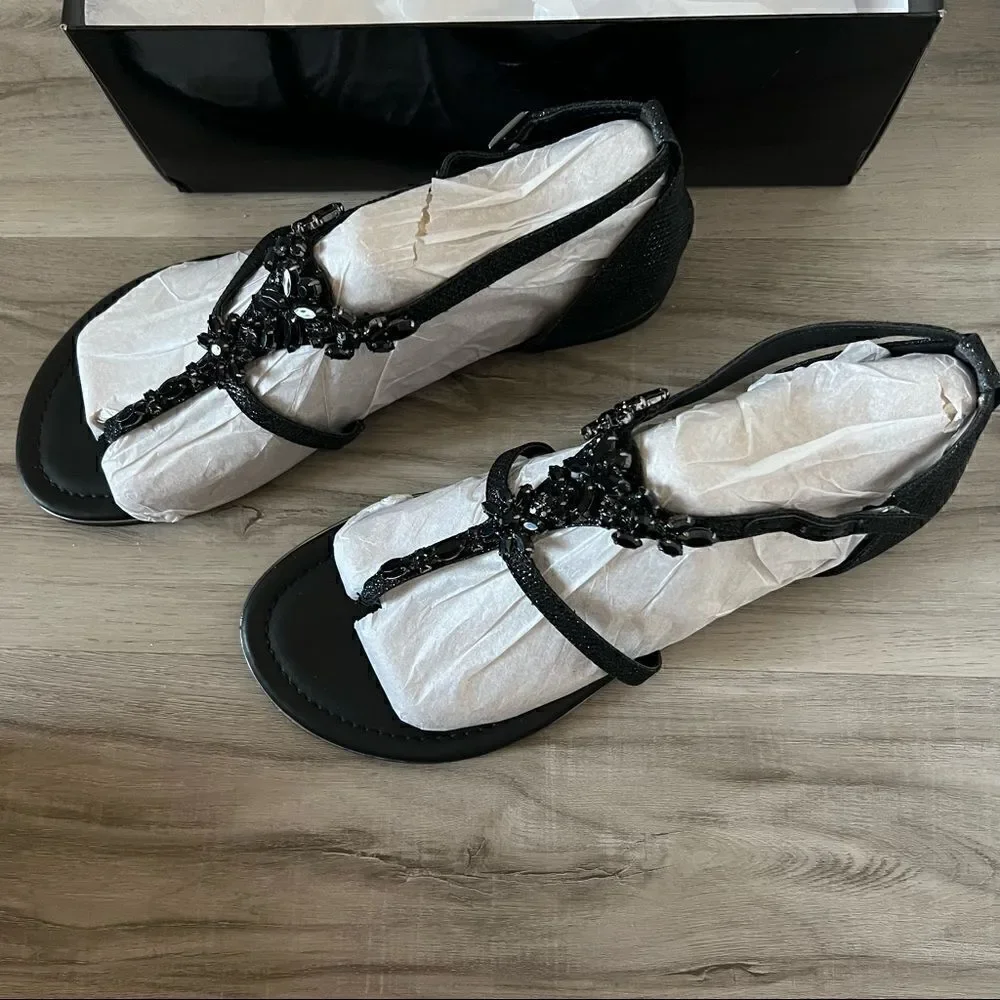 NWT G by Guess Deers black jeweled BLING sandals size 11 & 10. Glitter upper